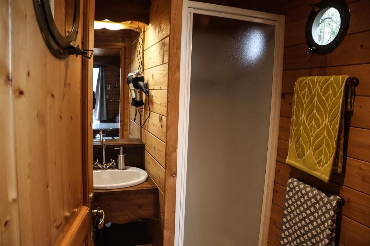 Hostal Le Domaine Des Droles De Dames Buding Exterior foto