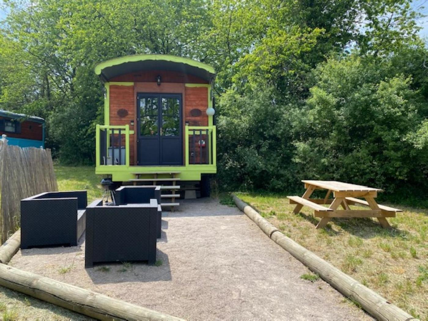 Hostal Le Domaine Des Droles De Dames Buding Exterior foto